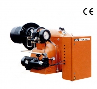 两段火渐进式/比例调节式轻油燃烧器（1581～6500KW）
